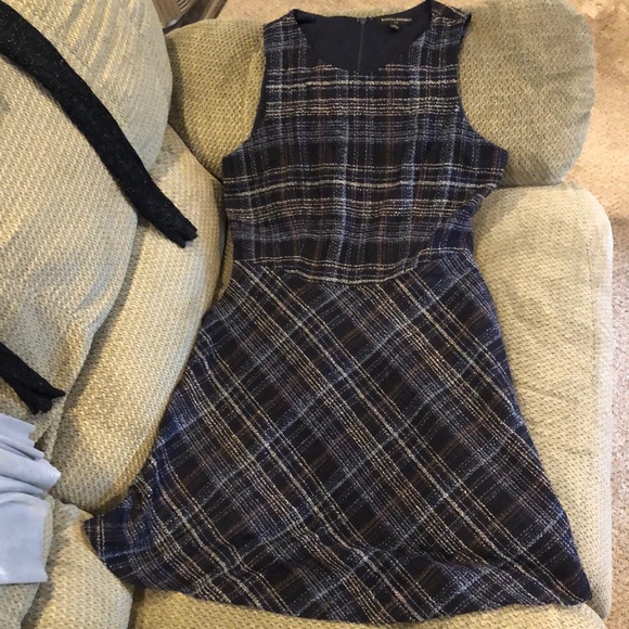 Banana Republic plaid Dress - Picture 2 of 5